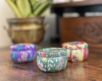 Vintage Inspired Scented Candle in Tin