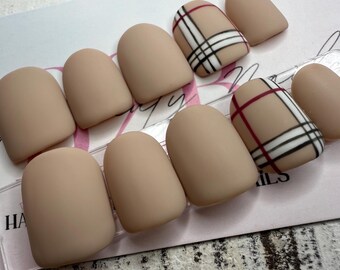 Nude & Plaid Press-On Nail Set | Matte Nude Nails | Hand-Painted Plaid Accent | Reusable | Handmade Everyday Chic