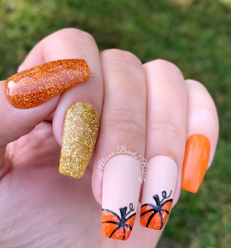 Reusable Glitter Pumpkins Press On Nails with Matte and Glossy Finish/ Fall Press On Nails/ Glue On Nails/ Fake Nails/ Long and Short Nails image 1