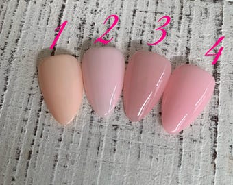 Mjuka rosa pressnaglar med glansig eller matt finish / Handgjorda limnaglar / Lösnaglar / Återanvändbara pressnaglar / Lyxiga pressnaglar