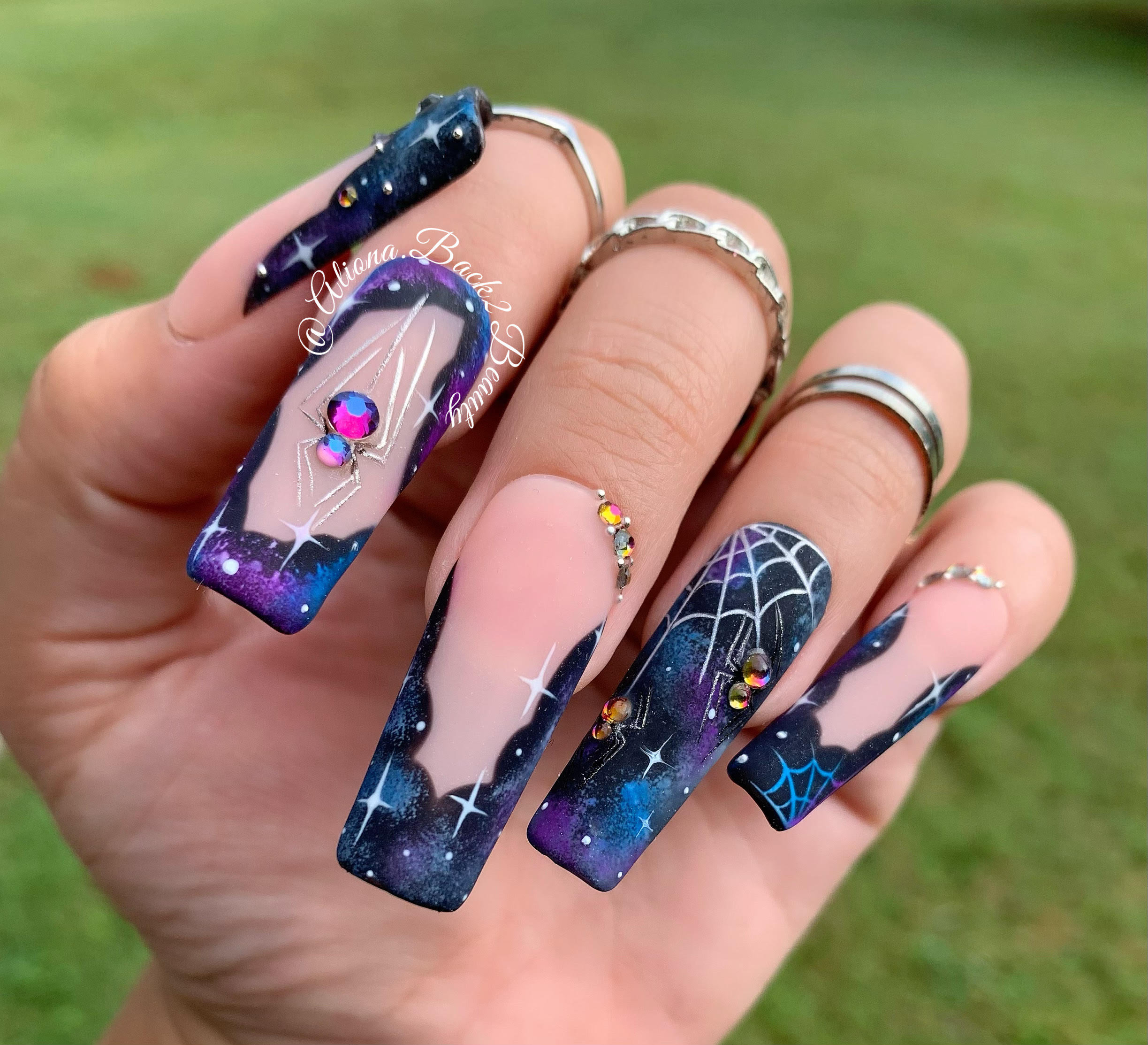 NAILS UNIQUE 【公式通販】