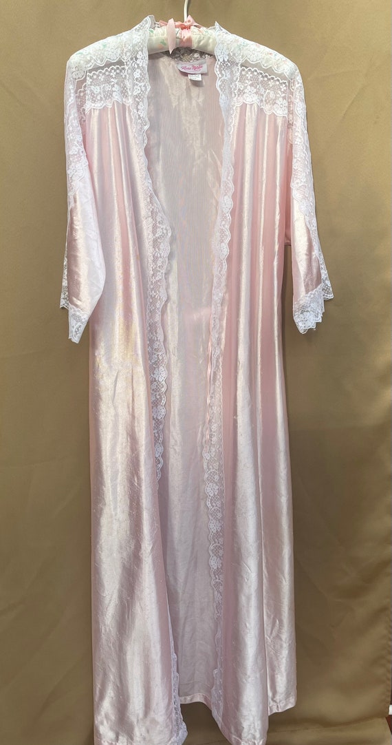 Vintage Pink Robe - image 2