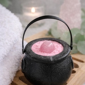 Love Potion Rose Quartz Crystal Cauldron Foaming Bath Bomb Valentine gift