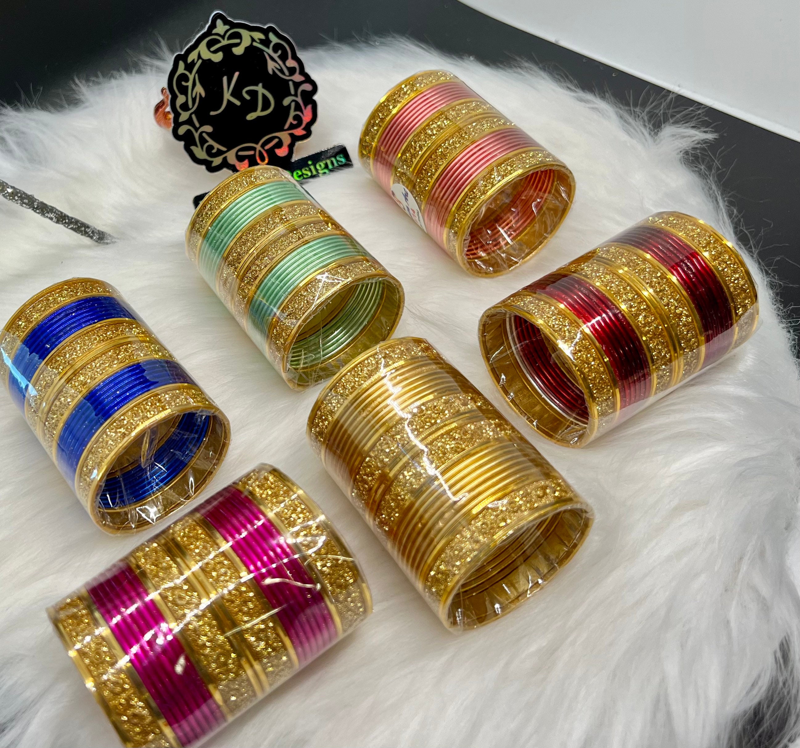 Kid's Three tone bangles with clip lock wired design – Jawaherat