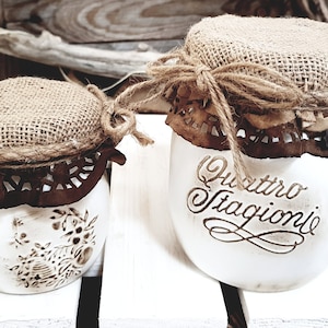 Shabby chic wedding favors. Glass jars for confetti, for bathroom, kitchen