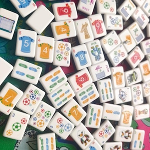 Soccer Cup Mahjong Set – 160 Custom Tiles | Handmade Collector's Edition | Made to Order | Soccer Fan Gift | Luxury Mahjong Set Bild 2