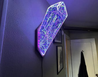 Wall Mounted Infinity Crystal - USB-C