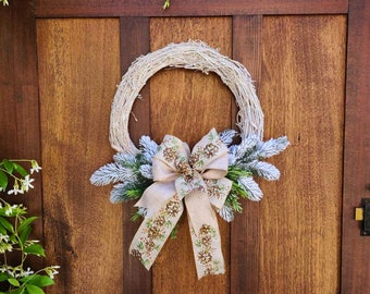 All Wrapped Up Christmas Wreath | Wreath for Front Door | Home Decor | Christmas Decoration | Natural wreath