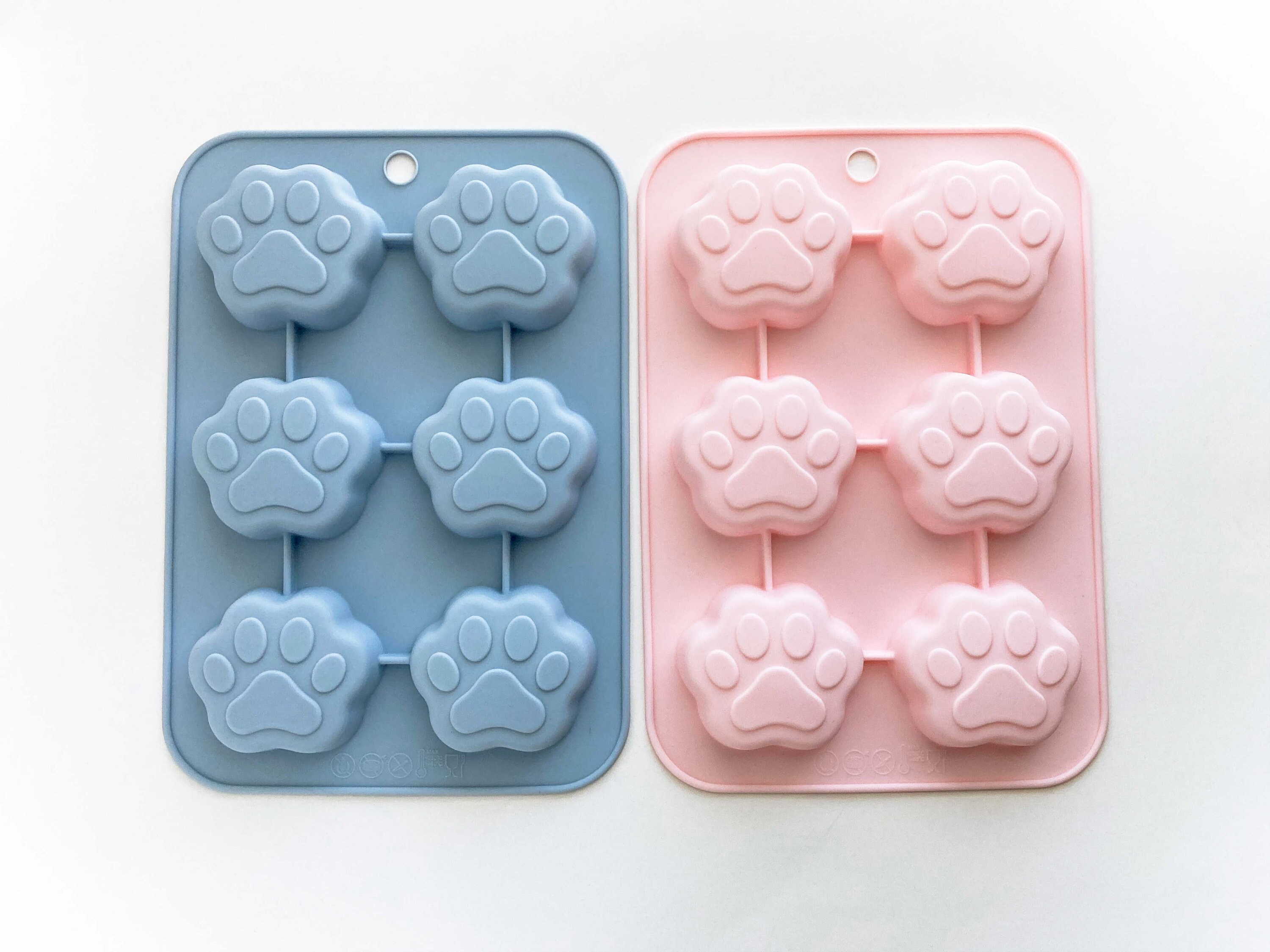 3 Pack Silicone Ice Mold Trays With Puppy Dog Paw And Bone Shape 56 3-pack-silicone-ice-mold-trays-with-puppy-dog-paw-and-bone-shape-56