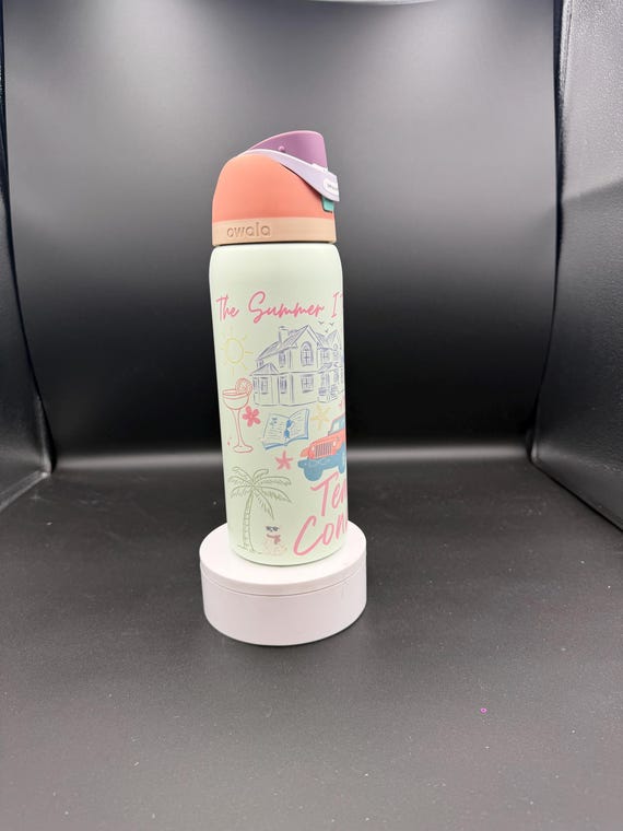 The summer I turned pretty owala 32 oz