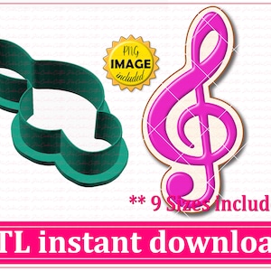 Pode incluir: Um download digital de 9 arquivos STL para impressão 3D de um cortador de biscoitos de clave de sol. A imagem mostra um cortador de biscoitos de clave de sol rosa e um cortador de biscoitos verde em forma de nuvem.