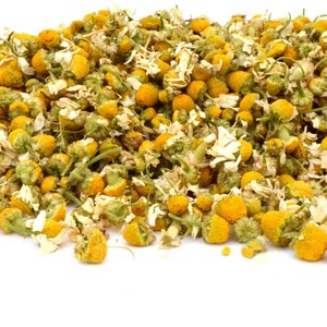 dried chamomile flowers - www.herbalmansion.com