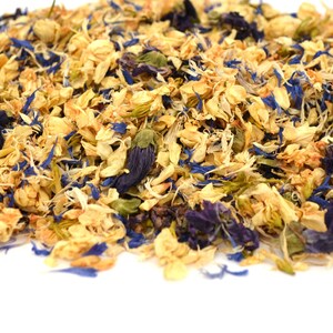 Mélange de confettis de mariage n° 17 Confettis naturels Confettis de vrais pétales Confettis biodégradables Fleurs séchées Bourgeons de jasmin Bleuet bleu arctique 1 L