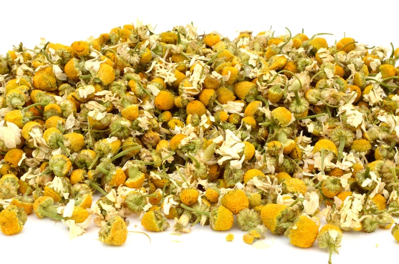 dried chamomile flowers - www.herbalmansion.com