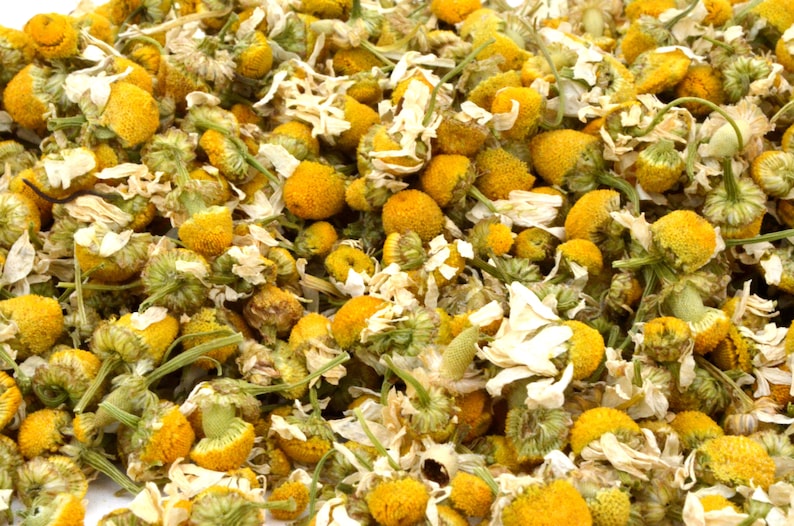 dried chamomile flowers - www.herbalmansion.com