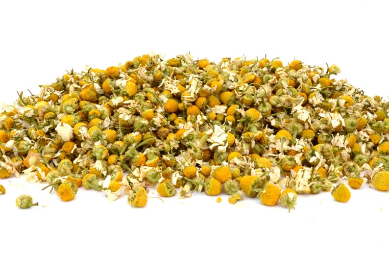 dried chamomile flowers - www.herbalmansion.com