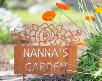 Nanna's Garden -Rusty Garden Metal Art- Gift Christmas