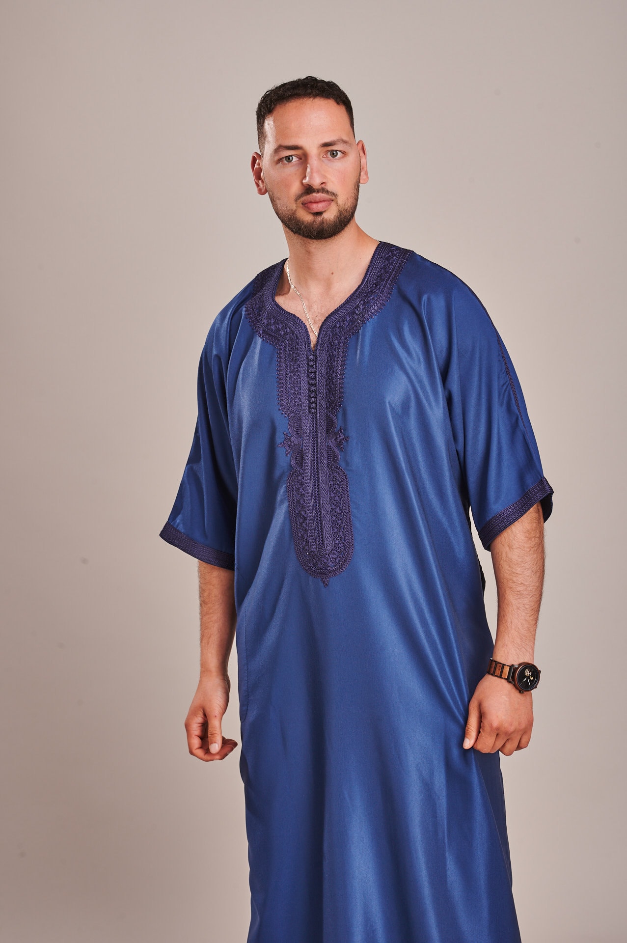 Thobe Djellaba Gandoura Jubbah Jubba Kaftan Kandura Kamees Men