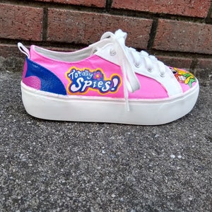 Custom shoes