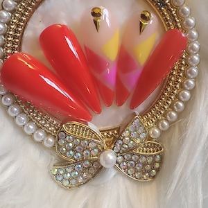 Red Abstract Medium Stiletto Luxury Press-On Nail Set &quot;Red Hot&quot;