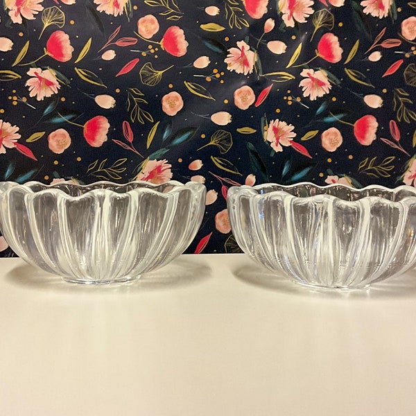 Set of two vintage glass jelly moulds 2F66