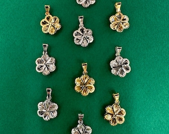 Flower Charm, 14 K Solid Gold Flower Pendant, Dainty Charm, Tiny Charm Necklace, Gift For Her, Gift For Mom