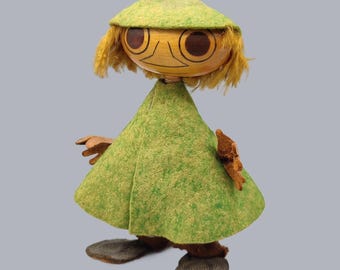 Vintage Moomin Snufkin Figurine Doll by Atelier Fauni Finland Finnish Design Nuuskamuikkunen Snusmumriken Antique Muumi Mug Arabia Iittala