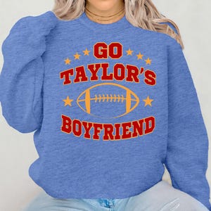 Go Taylor&#39;s Boyfriend Women&#39;s Shirt - Funny Swiftie Tee, Aesthetic Graphic Tee, Soft Cotton T-Shirt for Taylor Fans, Trendy Gift Idea