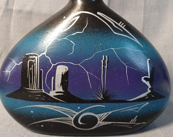 Navajo Artist RM Dineh Native Clay Vase