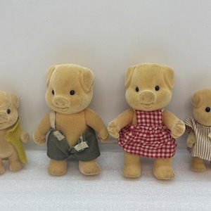Sylvanian Barenwald Baerenwald Pig family 80s Vintage forest families Read image 1