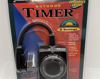 Control de temporizador exterior Intermatic con sensor de luz para césped y jardín, encendido automático al anochecer y apagado al amanecer. Apto para todo tipo de clima.