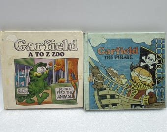 Lot 2 Vintage Garfield Hardcover Books A to Z Zoo & The Pirate Jim Davis 1980s