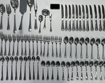 71 Piece Reed & Barton Hadley Glossy Stainless Steel 18/10 Flatware Set Fan Tip