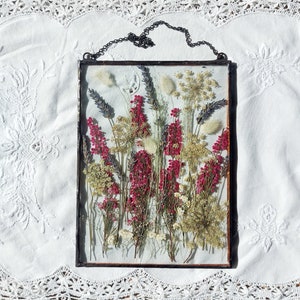 151.1 Stained Glass. Meadow. Decor. Flower frame. Dried Flowers. Pressed flower frame. Pressed flowers. Birthday. Present. Anniversary.