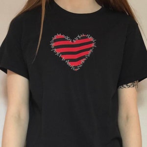 Black Red Stripe Stitch Heart Punky T-shirt Tee Top