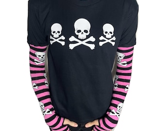 Y2K Strass Skull Top, Grunge gestreiftes Ärmel Shirt, Goth Langarm T-Shirt, Alt Sparkle Skull Shirt, Handmade Deadpretty