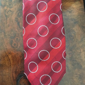 1 Hermes Paris Silk Tie Red with Circles, Men&#39;s Designer Necktie, Red Neckwear, Luxury Fashion Accessory, Business Attire