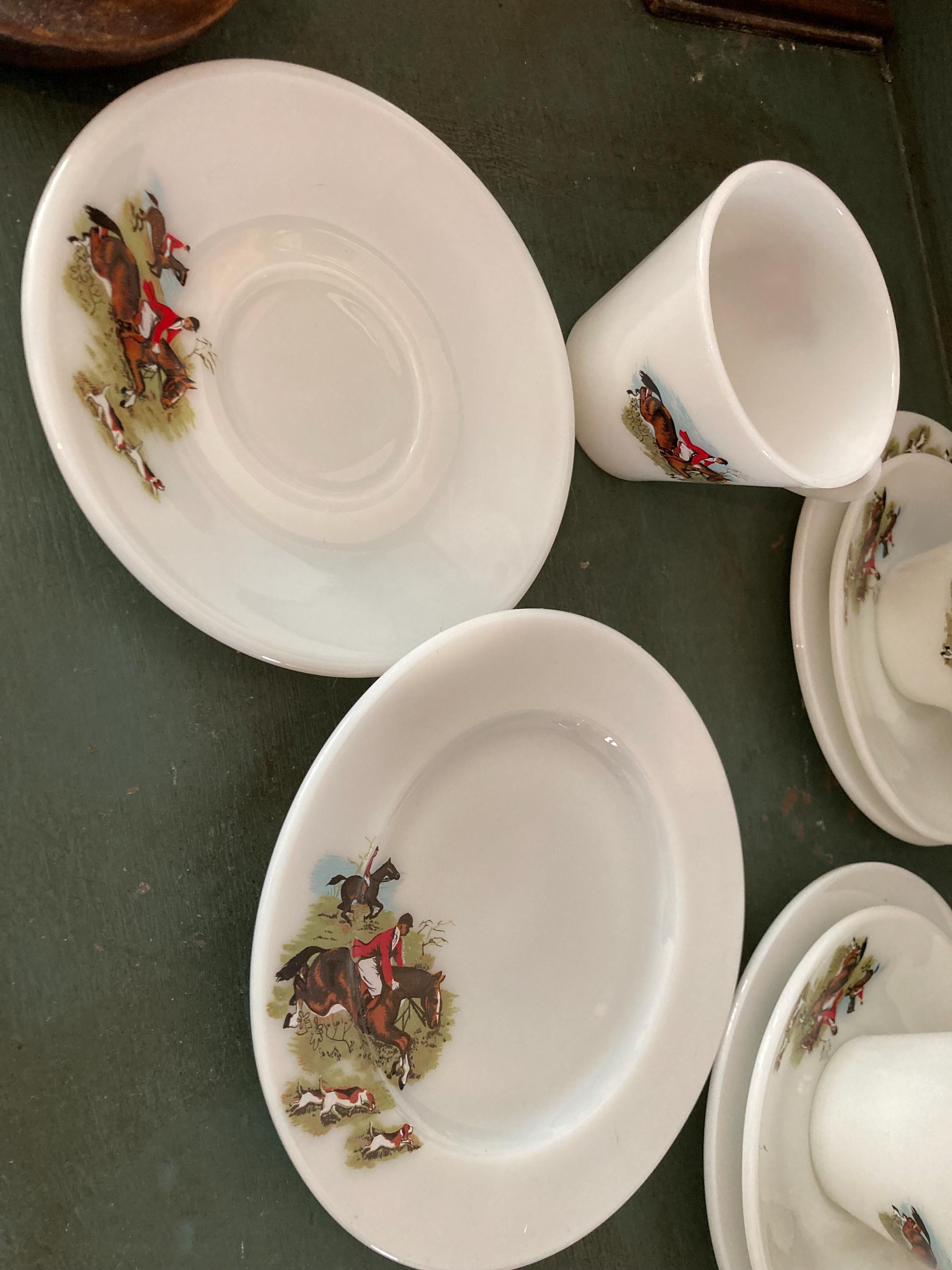 Pyrex - ＪＡＪオールドパイレックス トリオ２セット Set of 2 Vintage JAJ Pyrex 'tally Ho' Trio Cups and Saucers