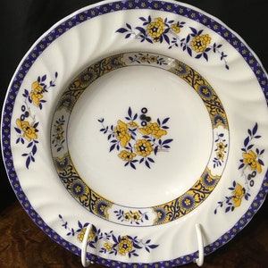 Giordano Pretty Soup Dessert Bowl Saxon Blue  Yellow Floral Flowers 9 &quot;