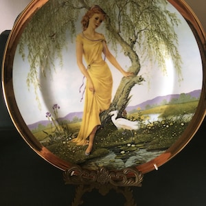 A Seasonal Collectors Plate "Summer" by Charlotte Sternberg, Fenton China Company, Vintage Decor, Wall Hanging