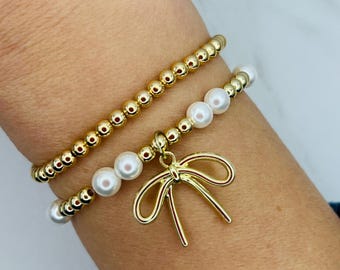 Bow Charm Beaded Bracelet | Gold Bow Bracelet | Coquette Bow Bracelet | Pearl and Gold Bow Bracelet | Dainty Bow Bracelet | Trendy Bow