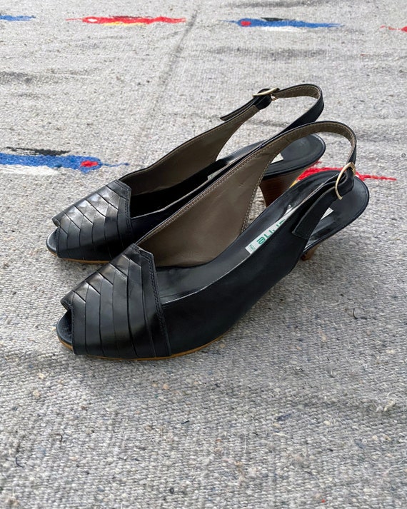 Vintage 80s Navy Leather Heel | Size 7 | Liz Clai… - image 3