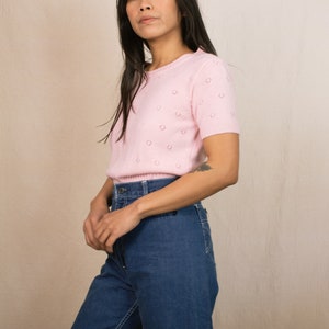 pull acrylique en tricot rose vintage des années 60 Petite taille image 5