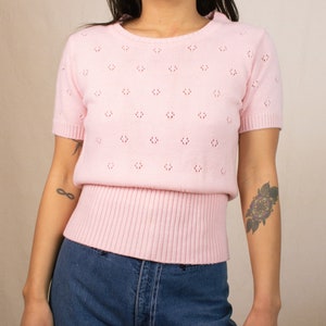 pull acrylique en tricot rose vintage des années 60 Petite taille image 6