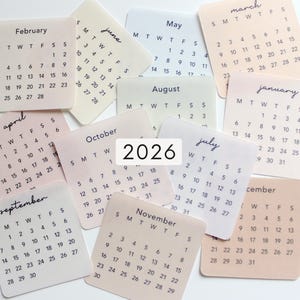 2026 Mini Kalender Stickers | Mini-Kalendersticker | Kalenderaufkleber | Monatliche Aufkleber | Monatskalender l Montag Start | Sonntag Start