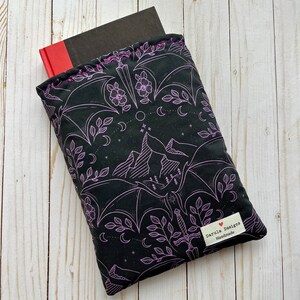 Fantasy Night Court Inspired Booksleeve | Book Pouch | Book Cover | Padded Book Sleeve | Book Protector