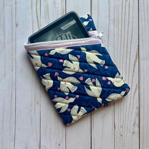 Blue Doves Quilted Hemingway Pouch Kindle Sleeve | Book Sleeve | Book Pouch | Book Cover | Padded Book Sleeve | Book Protector