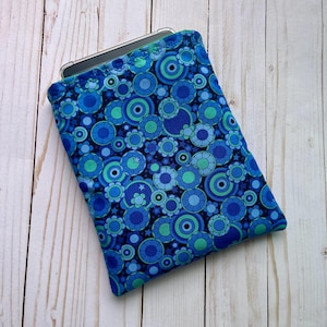 Blue Retro Kindle Sleeve | Book Sleeve | Book Pouch | Book Cover | Padded Book Sleeve | Book Protector