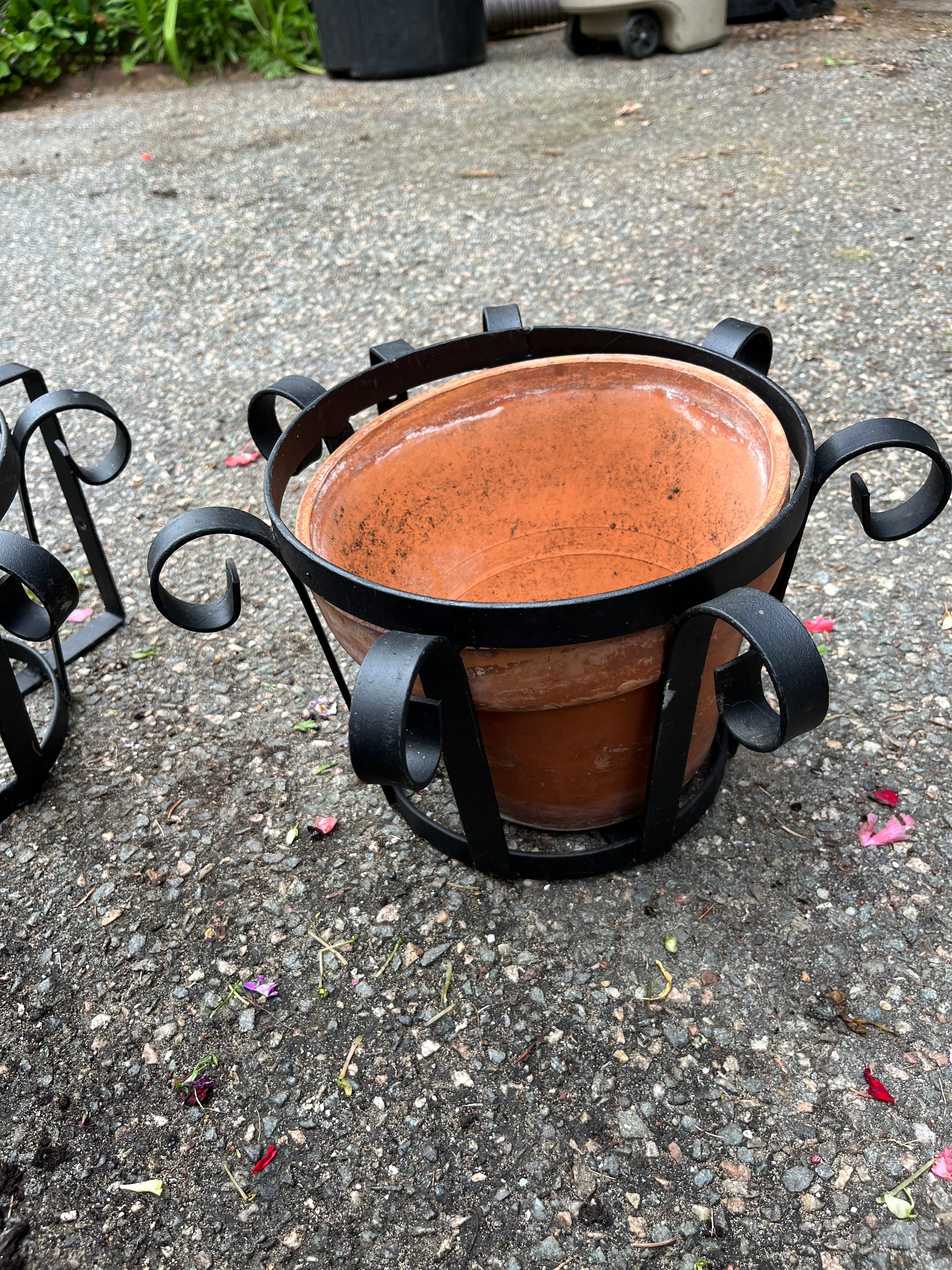Large Wrought Iron Pot Holders With Flat Attachment Holds 6 Pot 12x10