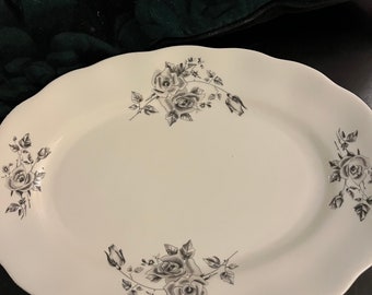 Favrolina/Karolina Made In Poland 13” Black/white/grey Roses Platter